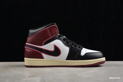 MID 1 AIR JORDAN FQ7818-101 0822